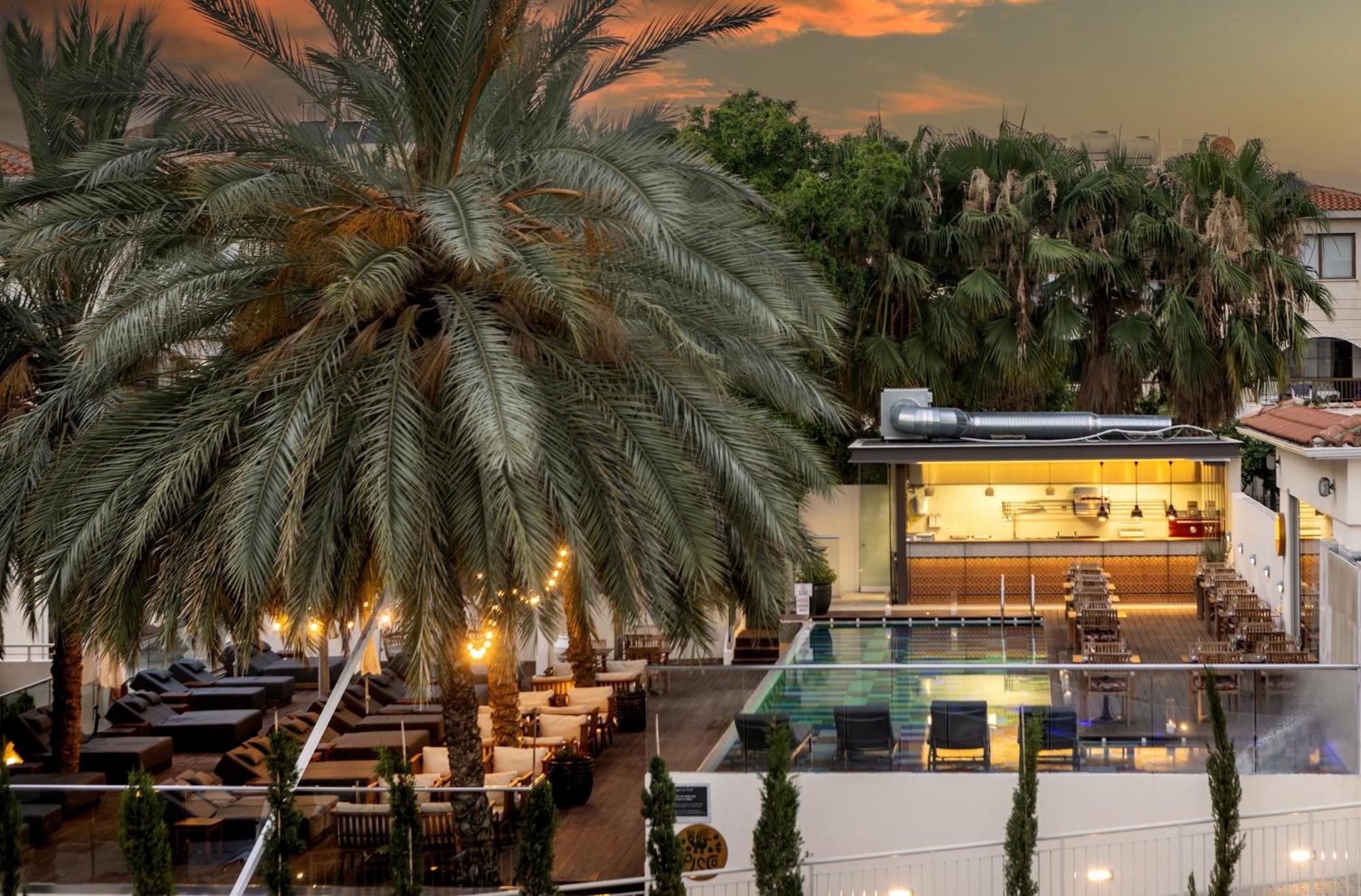 King Jason Paphos - Designed For Adults By Louis Hotels المظهر الخارجي الصورة
